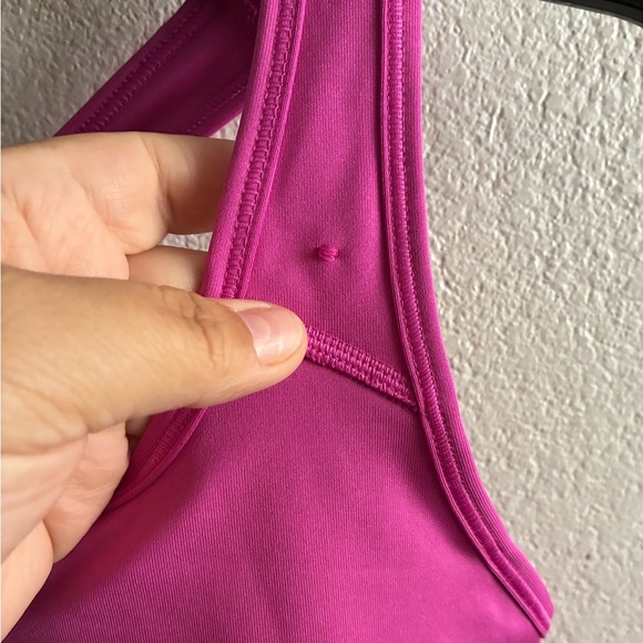 Nike Women's Vibrant Pink Sports Bra M - Picture 6 of 10